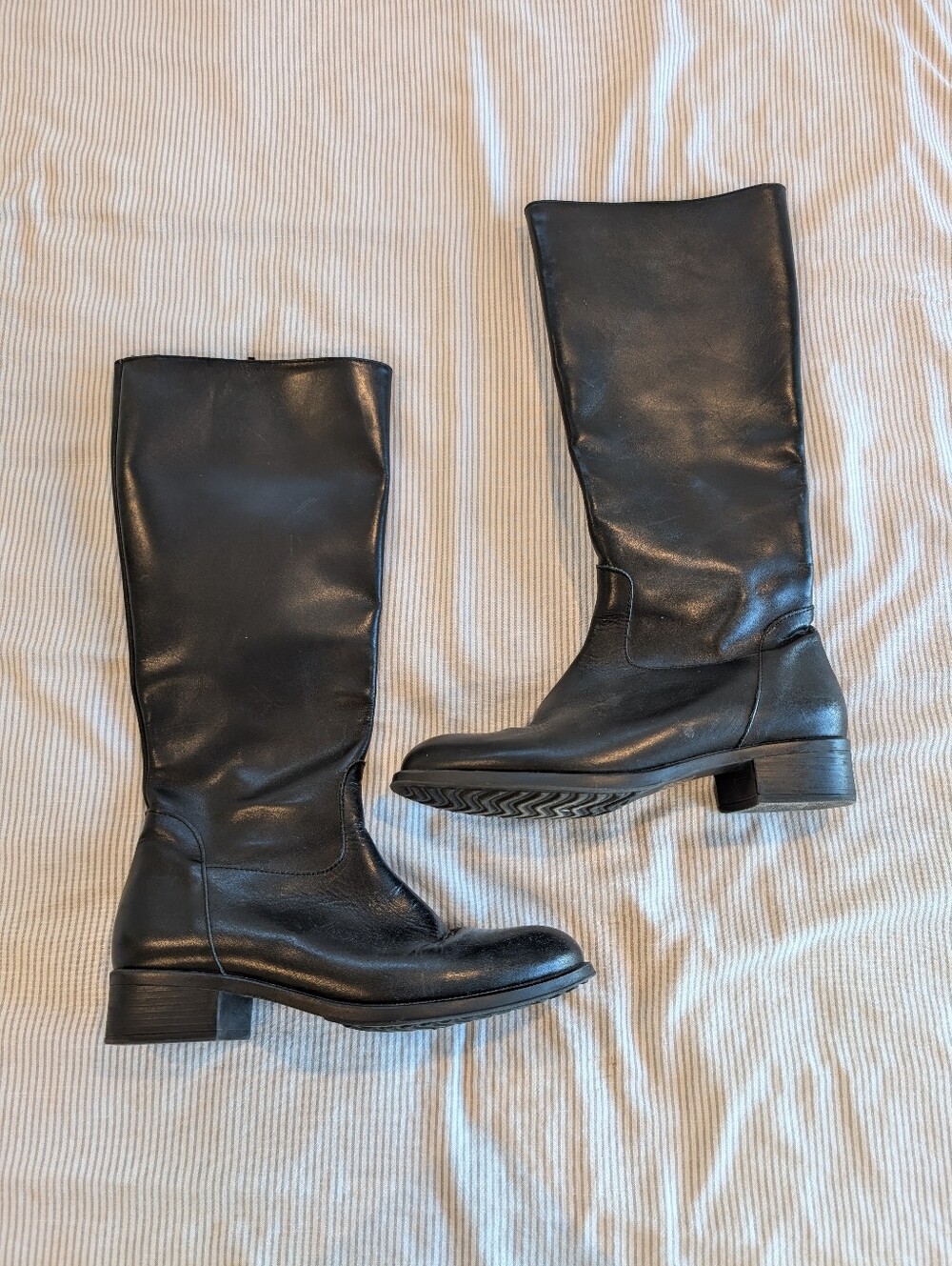 Classic Tall Black Leather Women's Riding Boots Size 8US